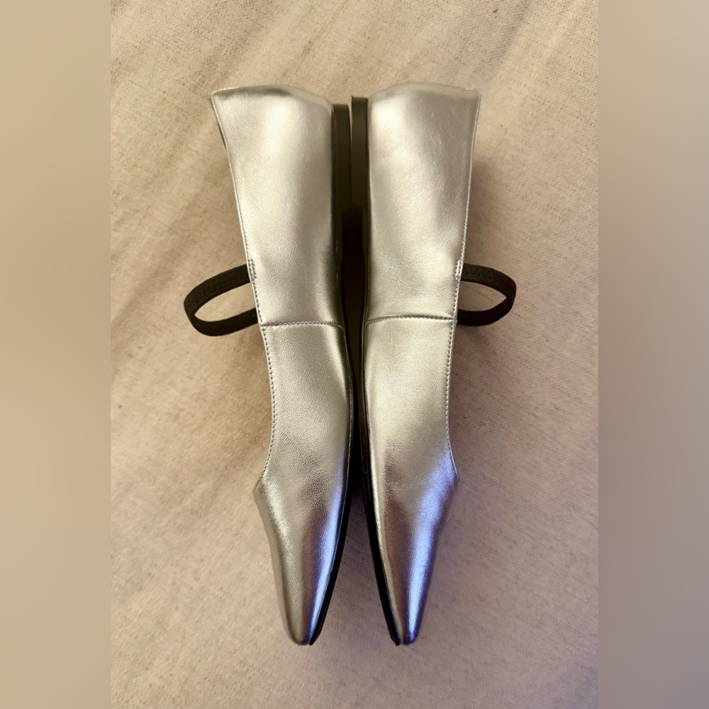 Saks Fifth Avenue Mary Jane in Silver with Black Strap - Picture 6 of 12